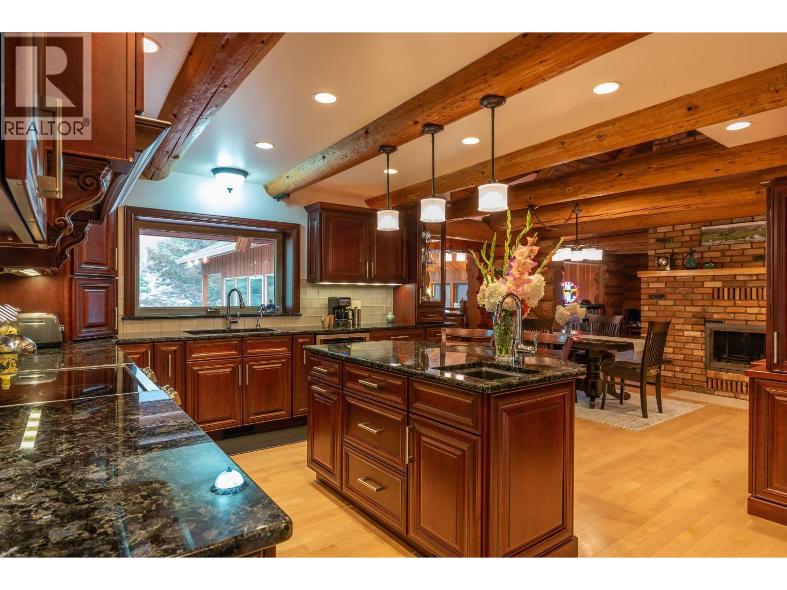 906 James Road, Shoreacres, British Columbia  V1N 4P8 - Photo 46 - 10369462