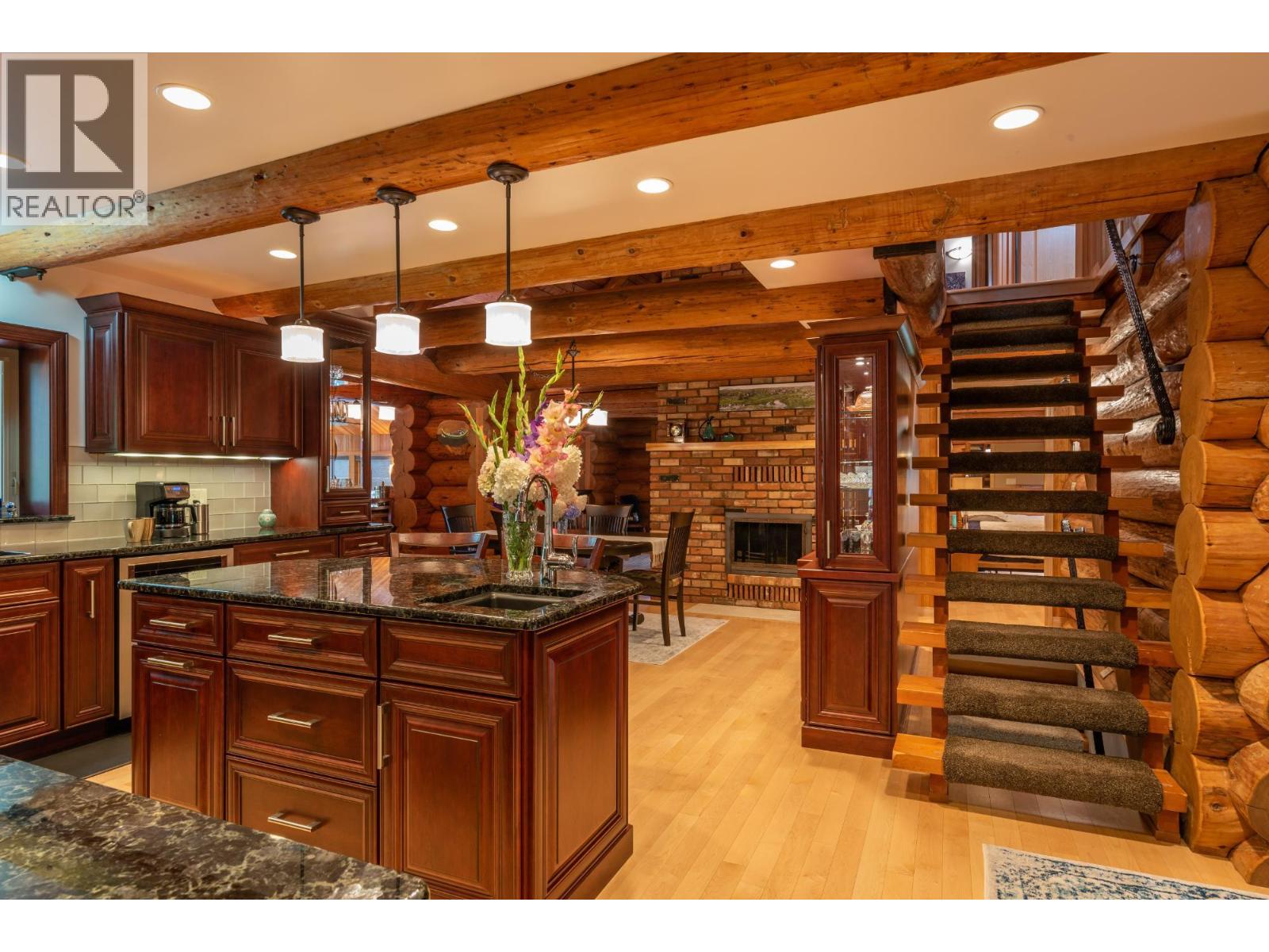 906 James Road, Shoreacres, British Columbia  V1N 4P8 - Photo 47 - 10369462