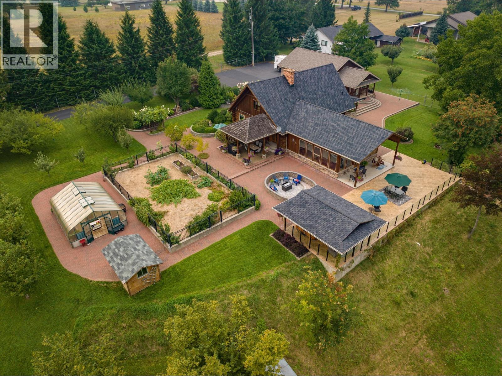 906 James Road, Shoreacres, British Columbia  V1N 4P8 - Photo 5 - 10369462
