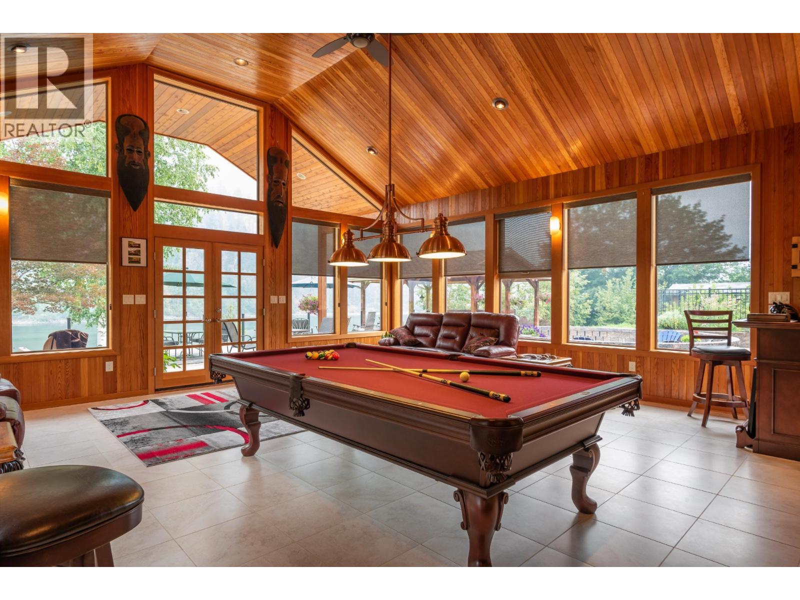 906 James Road, Shoreacres, British Columbia  V1N 4P8 - Photo 68 - 10369462
