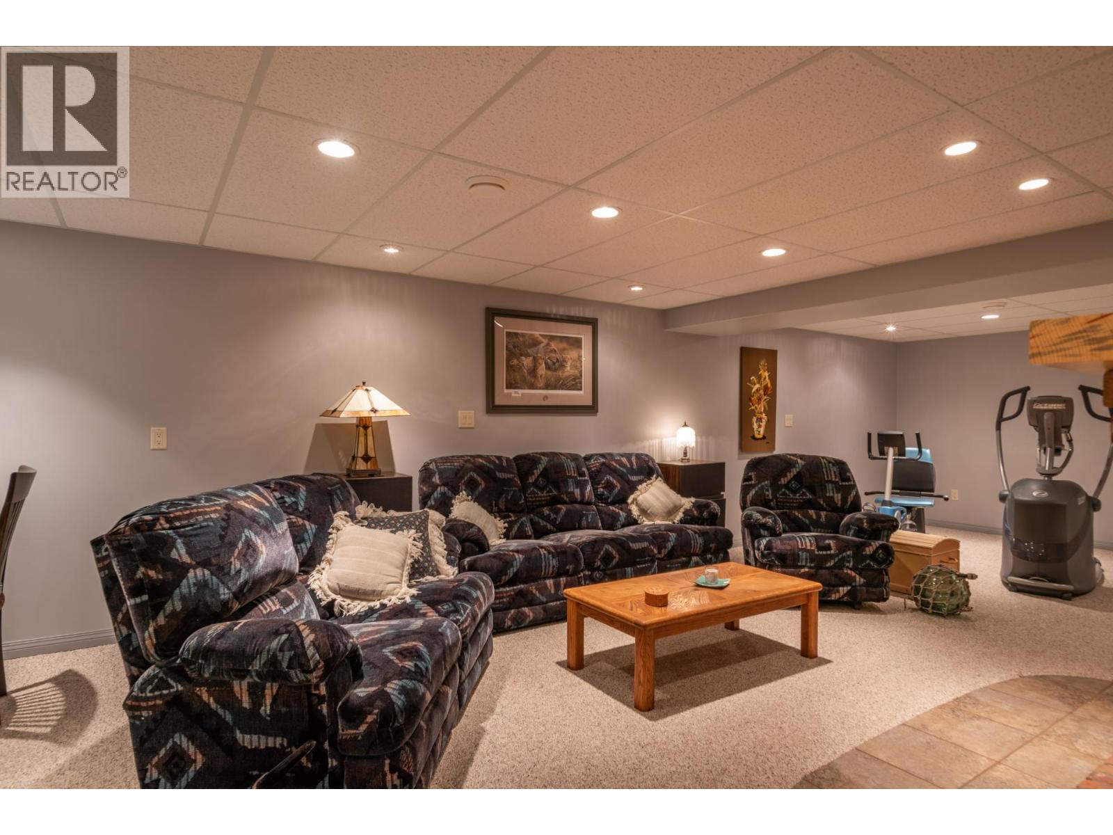 906 James Road, Shoreacres, British Columbia  V1N 4P8 - Photo 90 - 10369462
