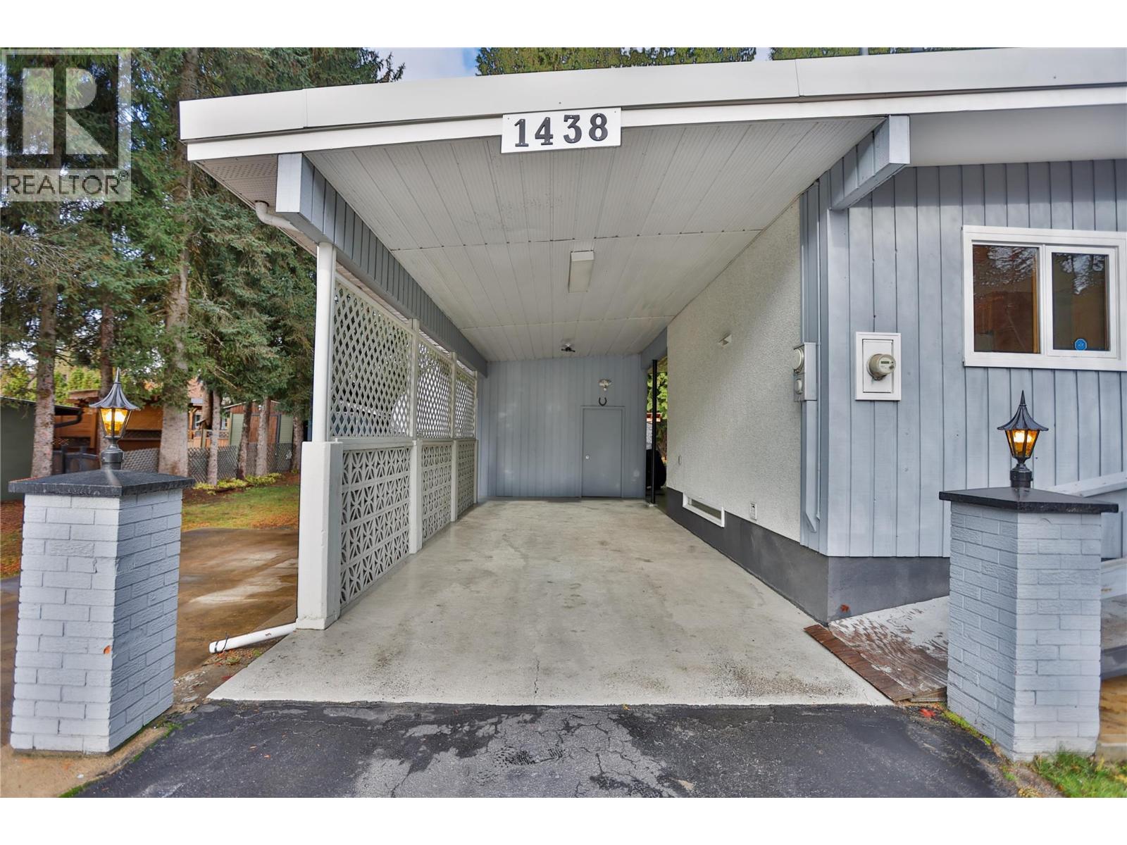 1438 Nichol Road, Revelstoke, British Columbia  V0E 2S1 - Photo 10 - 10369472