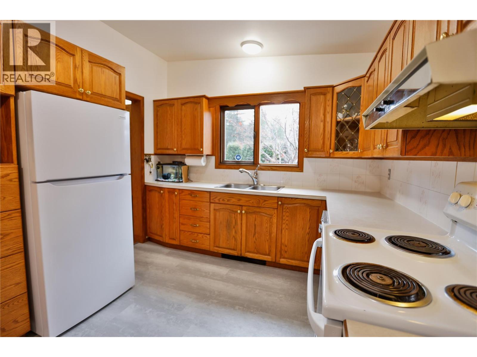 1438 Nichol Road, Revelstoke, British Columbia  V0E 2S1 - Photo 17 - 10369472