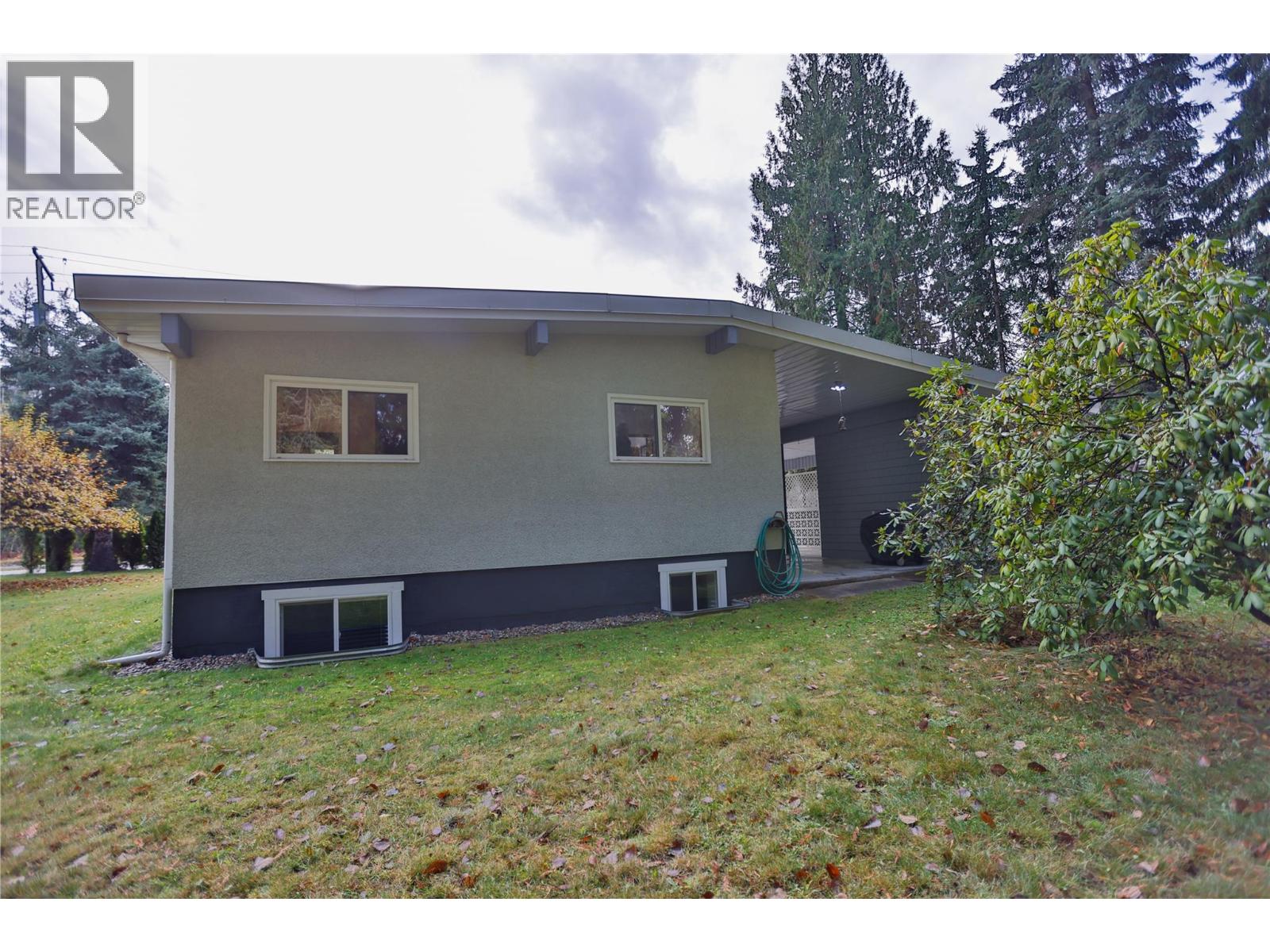 1438 Nichol Road, Revelstoke, British Columbia  V0E 2S1 - Photo 5 - 10369472