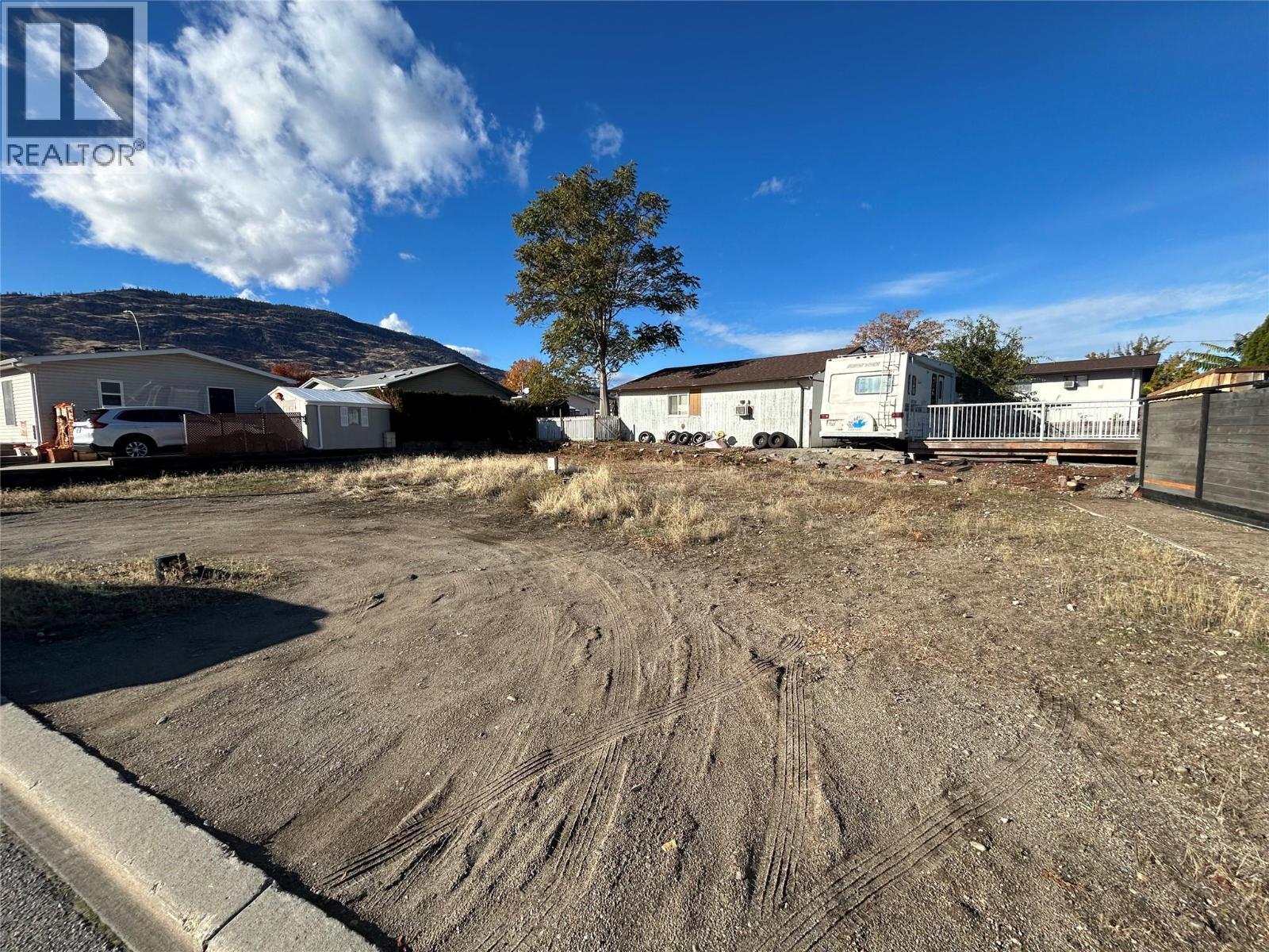 30 Cactus Crescent Unit# 8, Osoyoos, British Columbia  V0H 1V3 - Photo 2 - 10369514