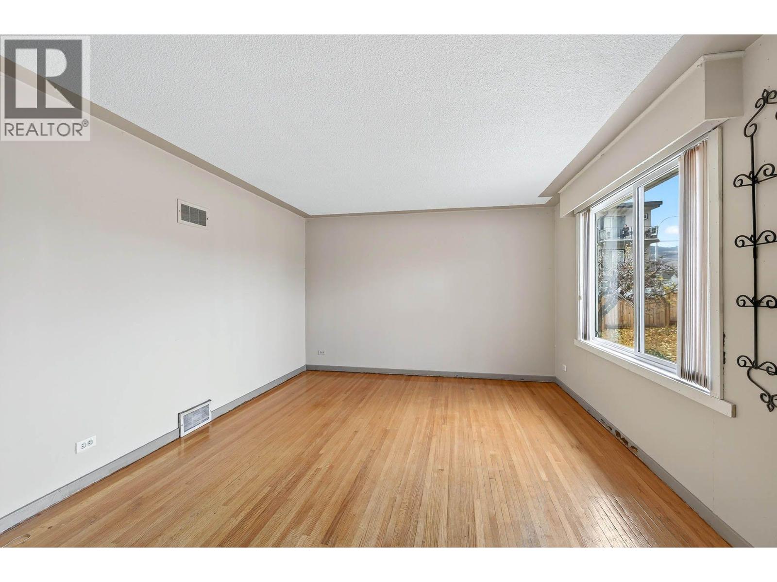 620 Fortune Drive, Kamloops, British Columbia  V2B 2K3 - Photo 11 - 10369411