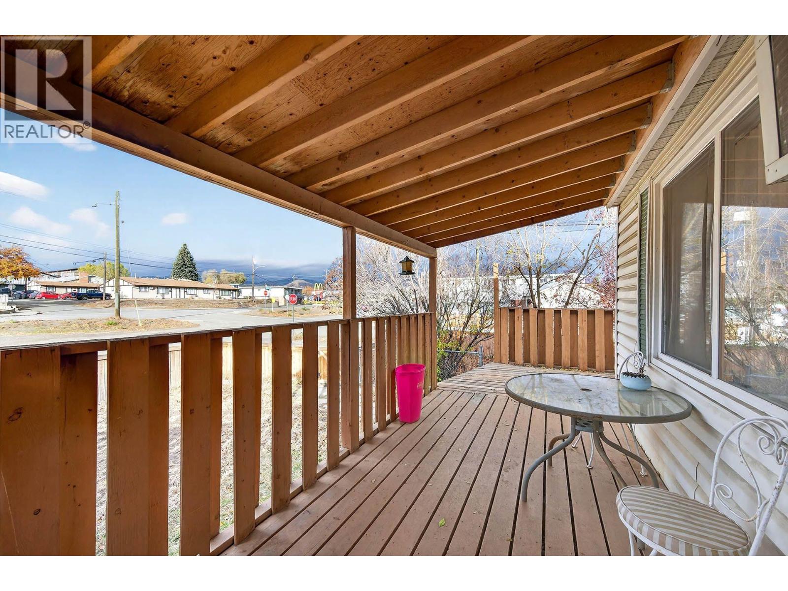 620 Fortune Drive, Kamloops, British Columbia  V2B 2K3 - Photo 5 - 10369411