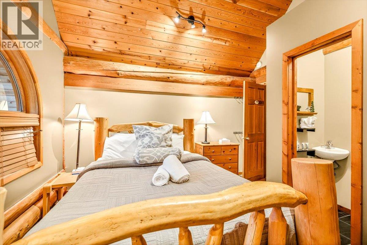 4580 Timberline Crescent, Fernie, British Columbia  V0B 1M6 - Photo 35 - 10369516