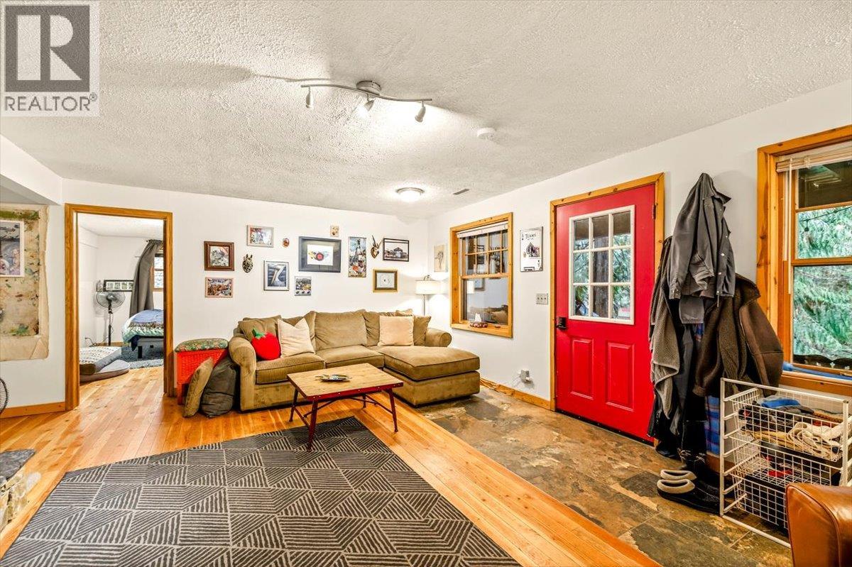 4580 Timberline Crescent, Fernie, British Columbia  V0B 1M6 - Photo 42 - 10369516