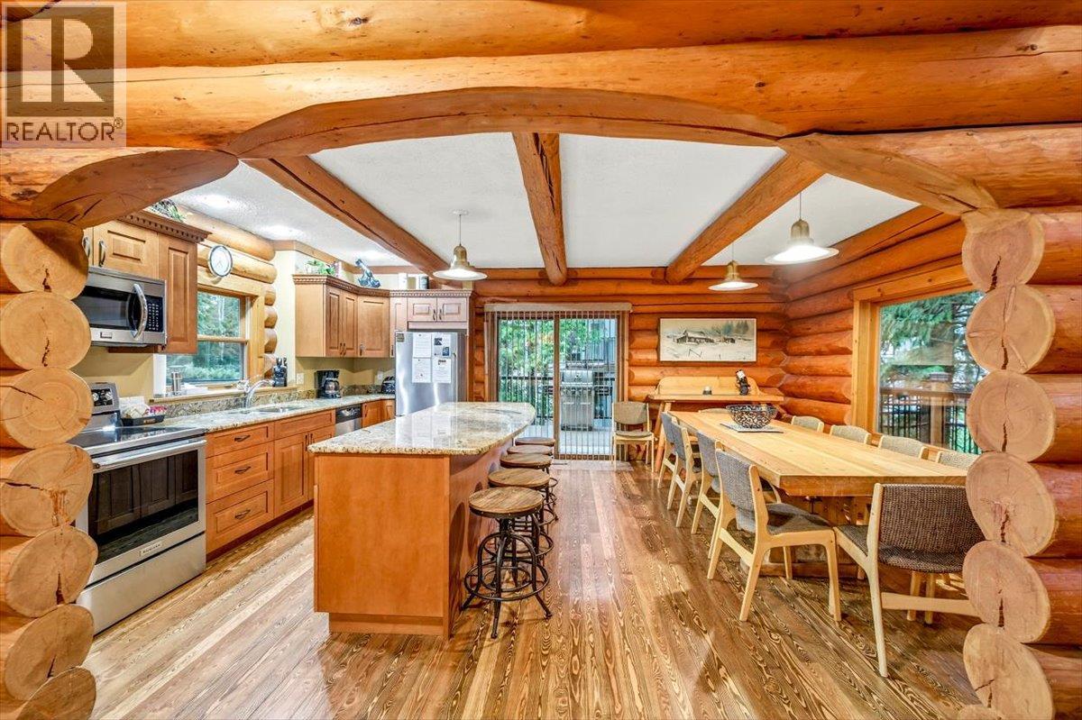 4580 Timberline Crescent, Fernie, British Columbia  V0B 1M6 - Photo 9 - 10369516