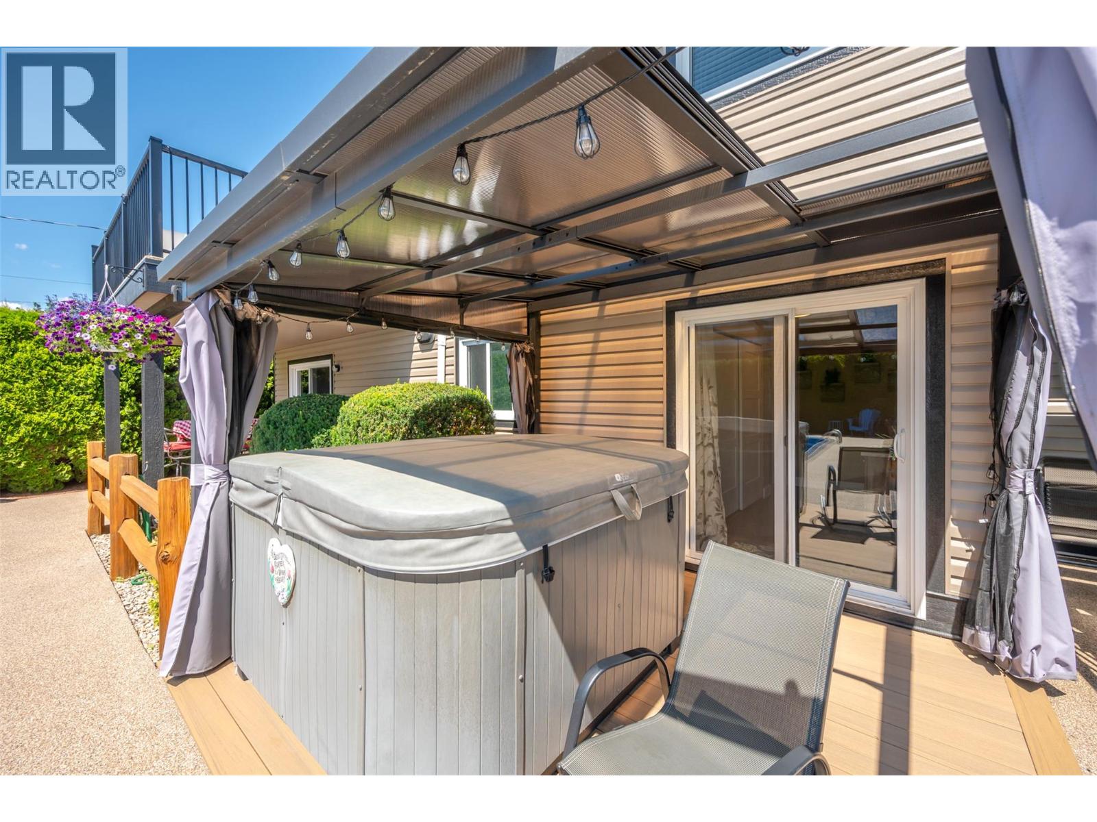 6 Mcintosh Court, Osoyoos, British Columbia  V0H 1V0 - Photo 37 - 10369471