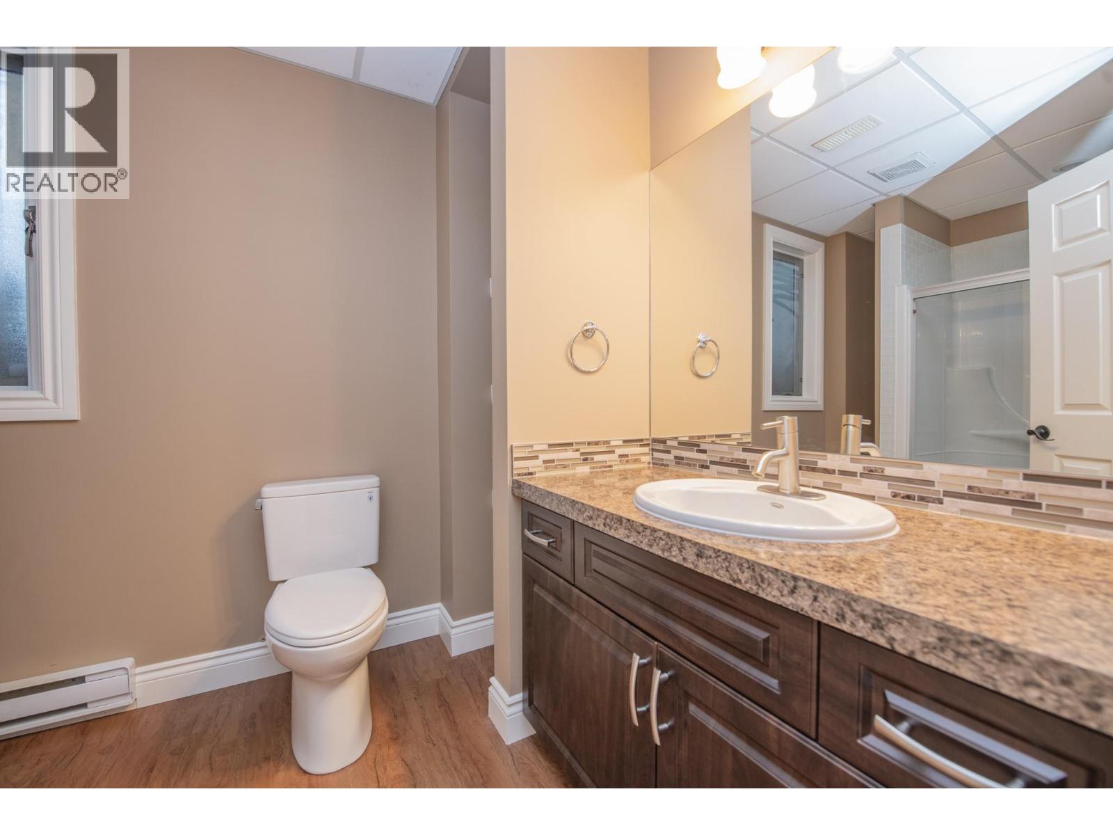 7903 Lakeview Drive, Coldstream, British Columbia  V1B 1W4 - Photo 39 - 10369157