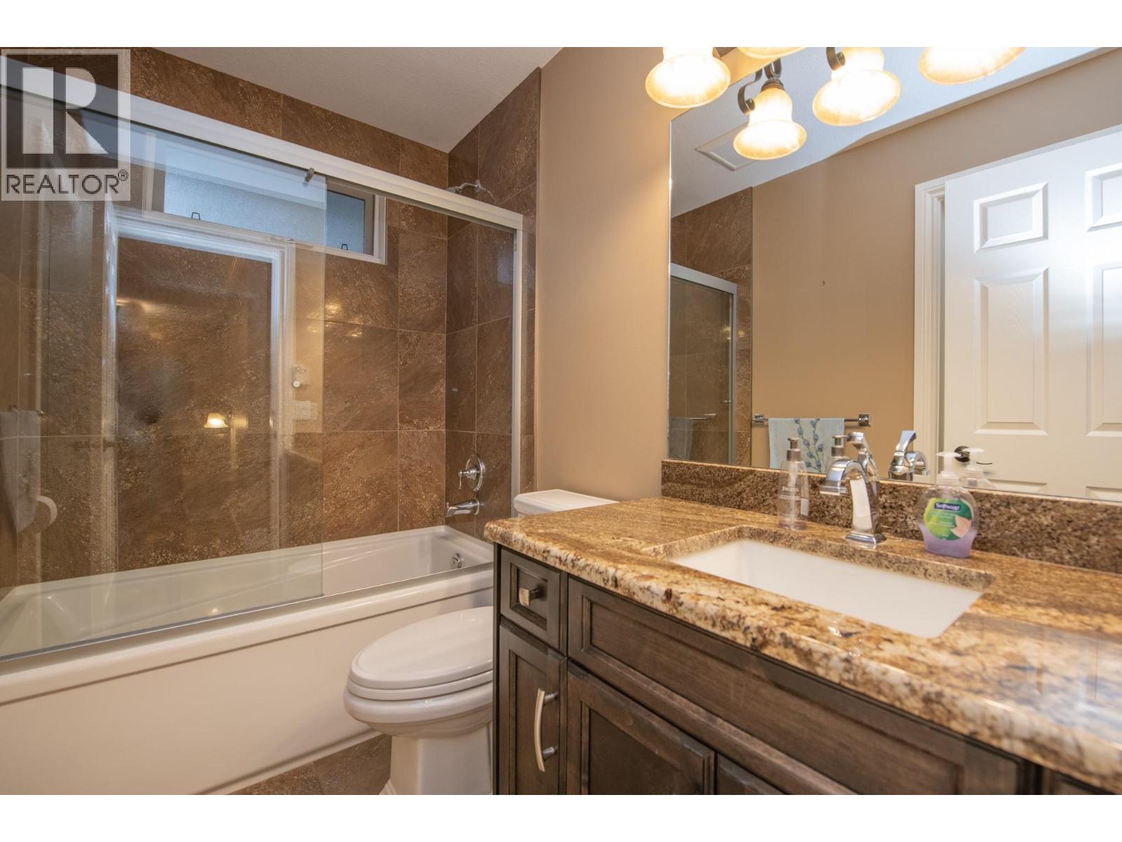 7903 Lakeview Drive, Coldstream, British Columbia  V1B 1W4 - Photo 40 - 10369157