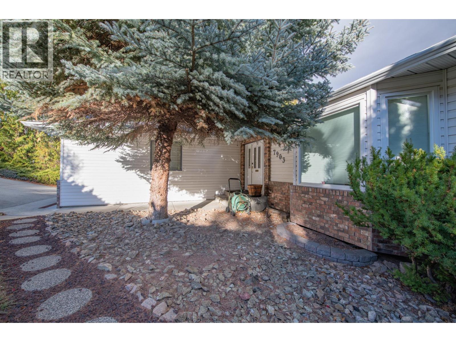 7903 Lakeview Drive, Coldstream, British Columbia  V1B 1W4 - Photo 47 - 10369157