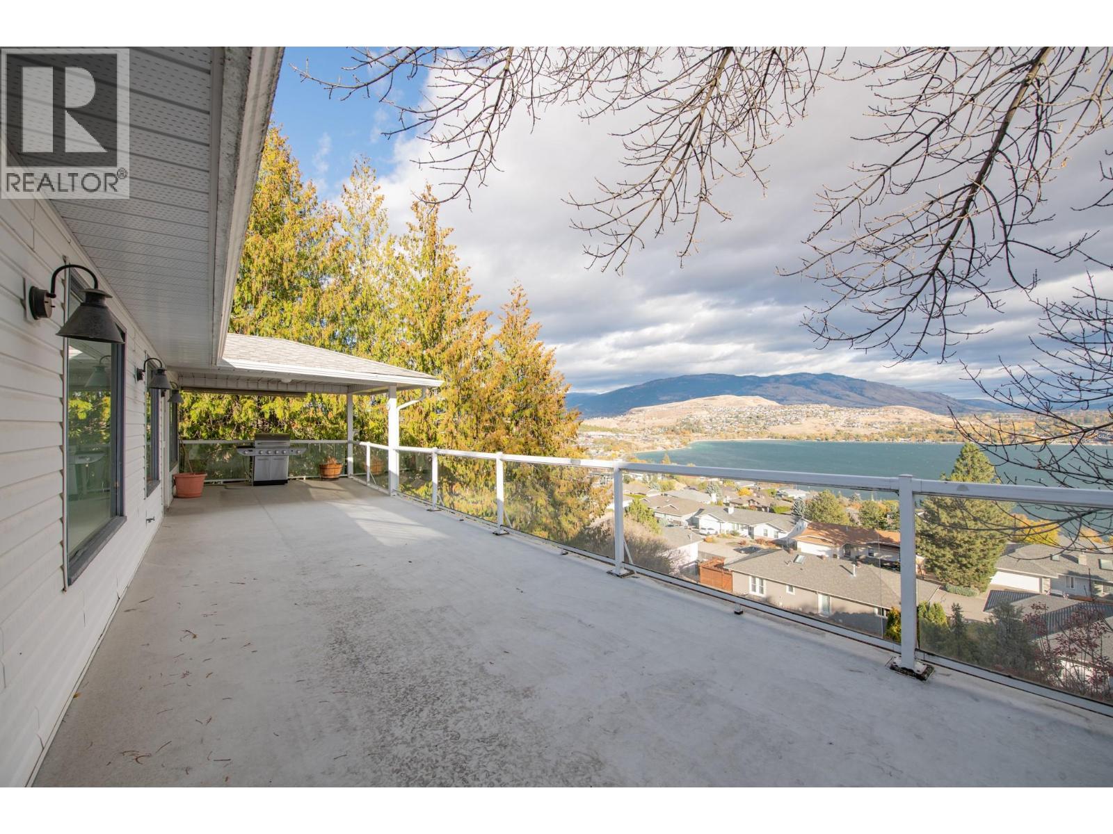 7903 Lakeview Drive, Coldstream, British Columbia  V1B 1W4 - Photo 52 - 10369157