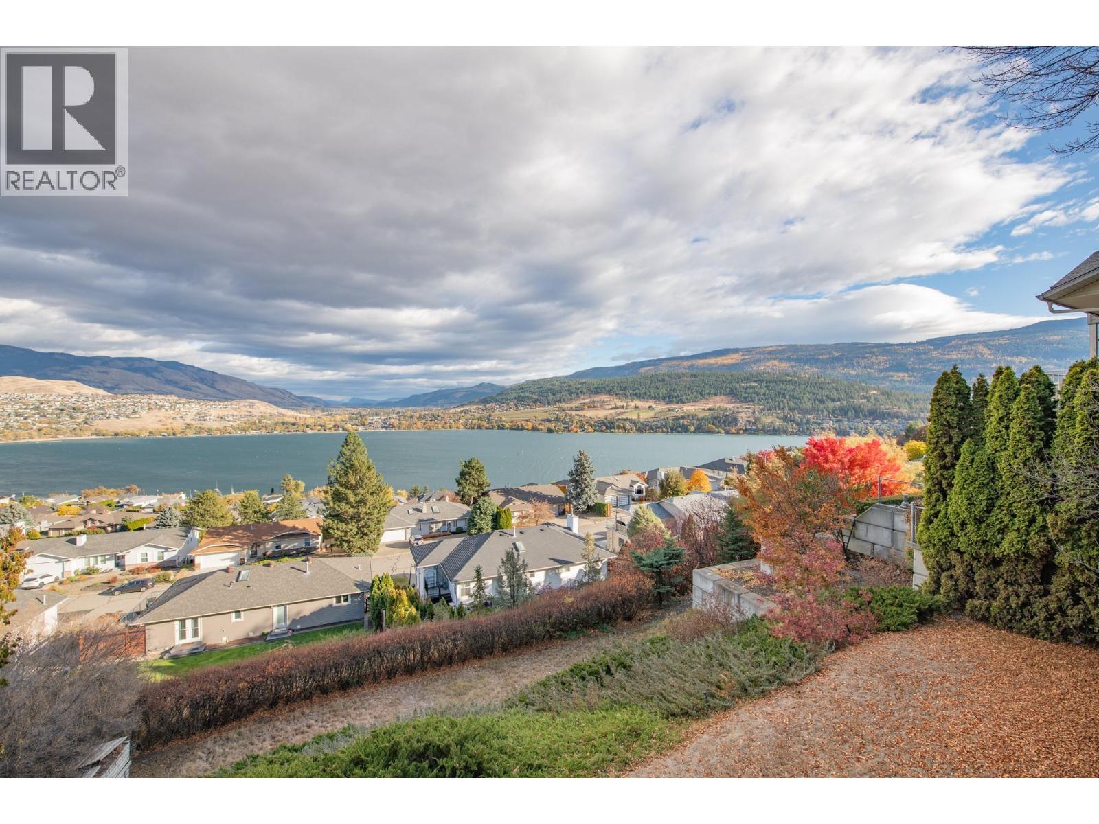 7903 Lakeview Drive, Coldstream, British Columbia  V1B 1W4 - Photo 57 - 10369157