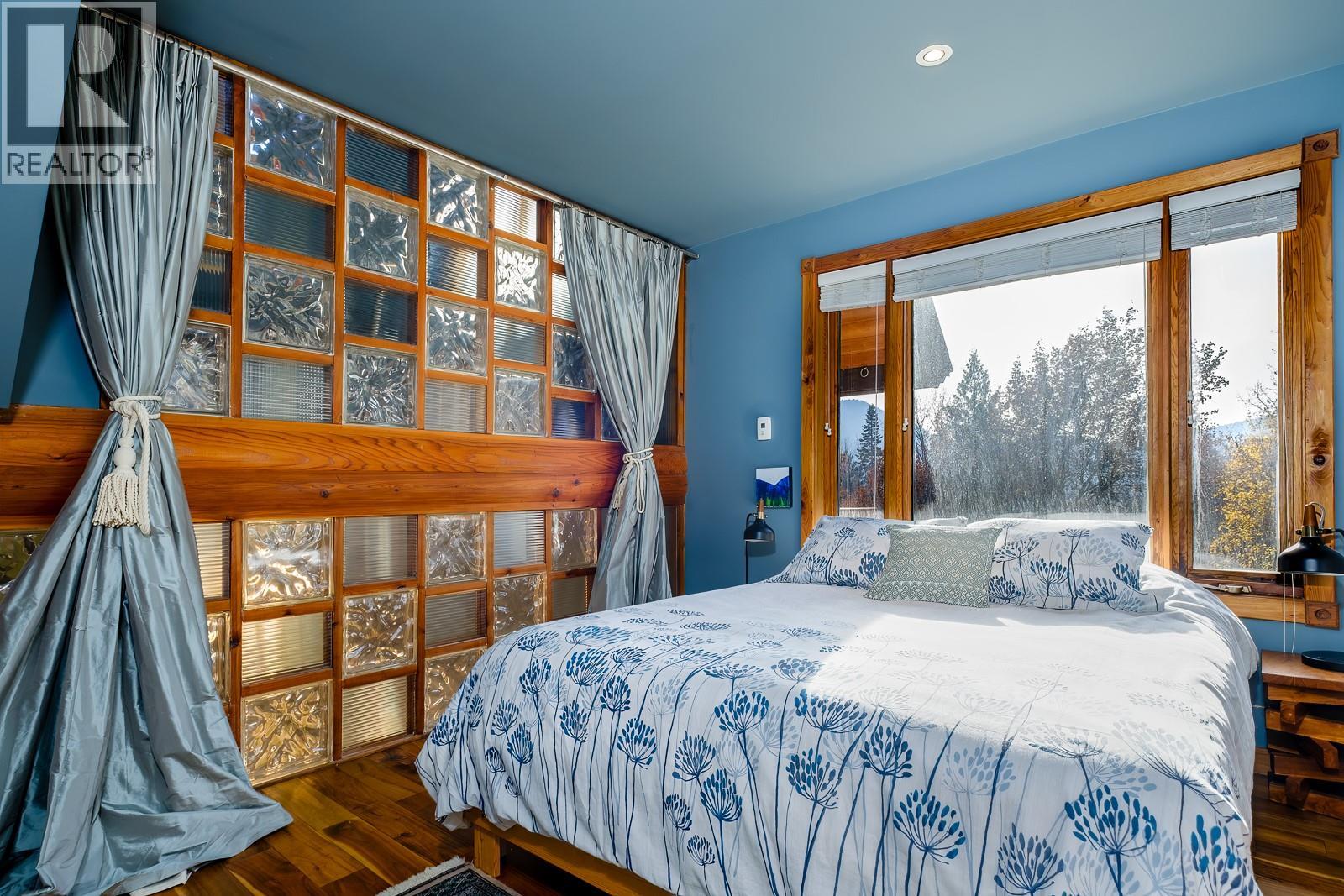 2075 Thompson Avenue, Rossland, British Columbia  V0G 1Y0 - Photo 36 - 10367444