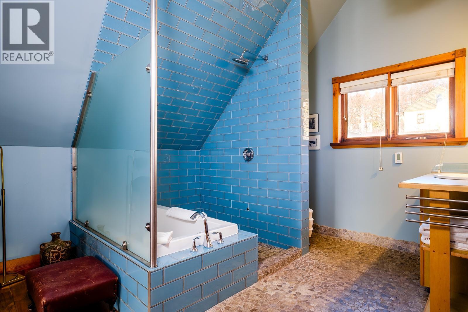 2075 Thompson Avenue, Rossland, British Columbia  V0G 1Y0 - Photo 38 - 10367444