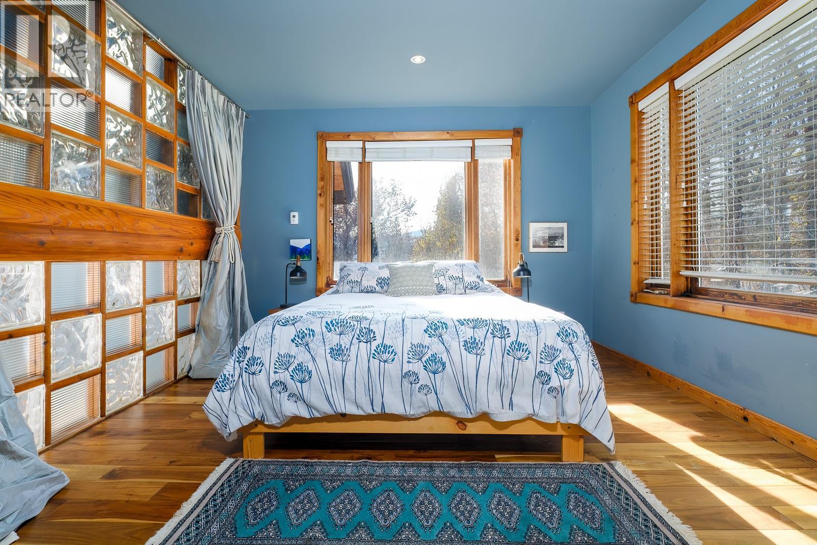 2075 Thompson Avenue, Rossland, British Columbia  V0G 1Y0 - Photo 5 - 10367444