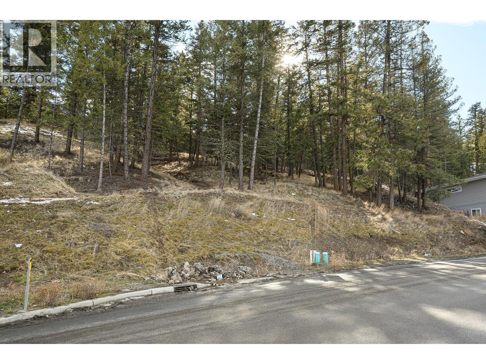 2120 Lupin Court, Kamloops, British Columbia  V2E 0E2 - Photo 7 - 10369534