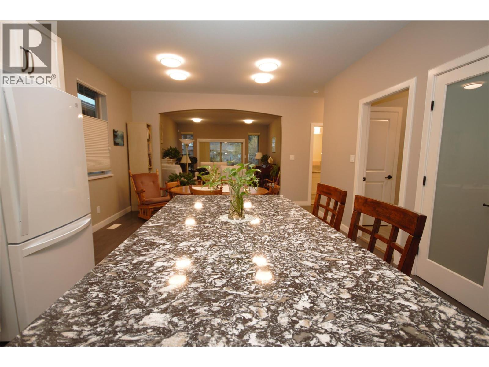 131 Willows Place, Oliver, British Columbia  V0H 1T4 - Photo 9 - 10369464