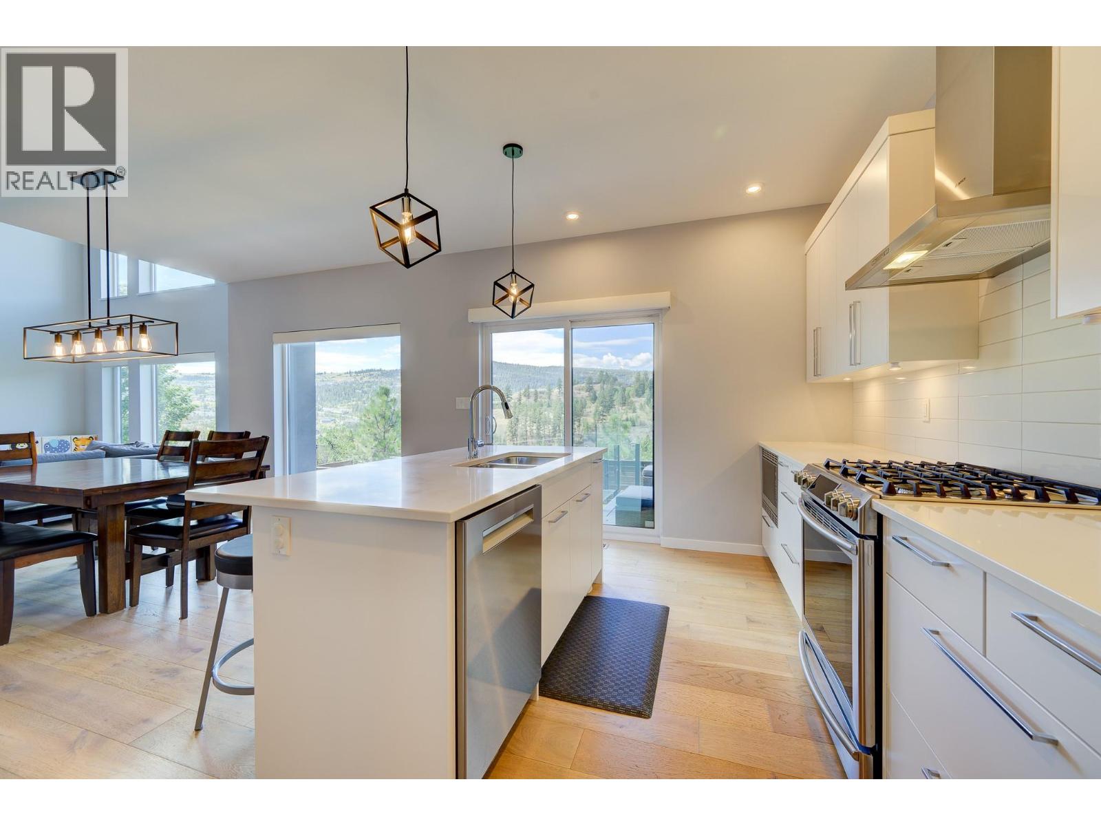 1312 Prairie Rose Drive, Kamloops, British Columbia  V2E 0C5 - Photo 13 - 10369548
