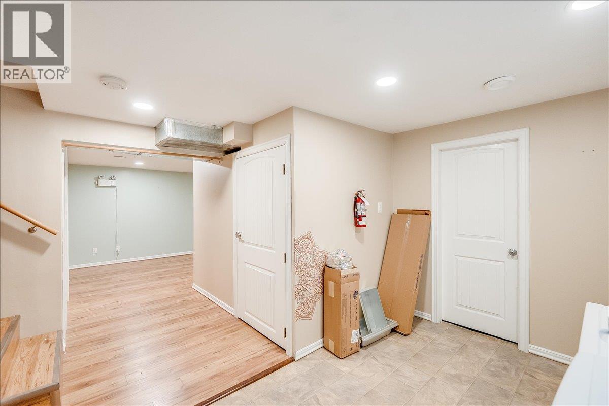 214 11th Avenue, Castlegar, British Columbia  V1N 1J2 - Photo 36 - 10369536