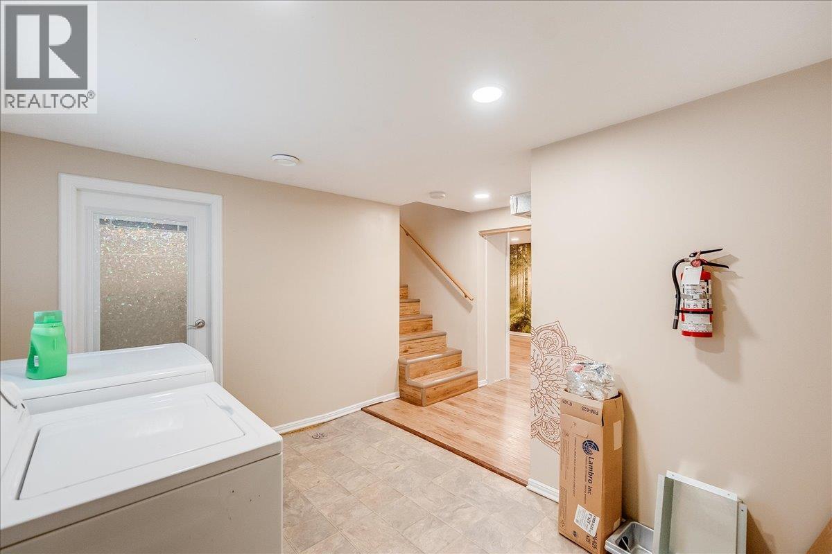 214 11th Avenue, Castlegar, British Columbia  V1N 1J2 - Photo 42 - 10369536