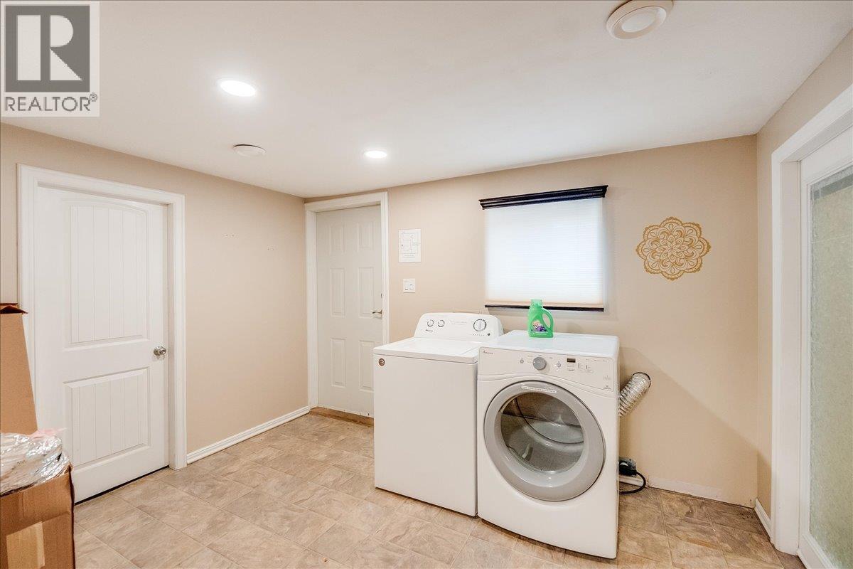 214 11th Avenue, Castlegar, British Columbia  V1N 1J2 - Photo 45 - 10369536
