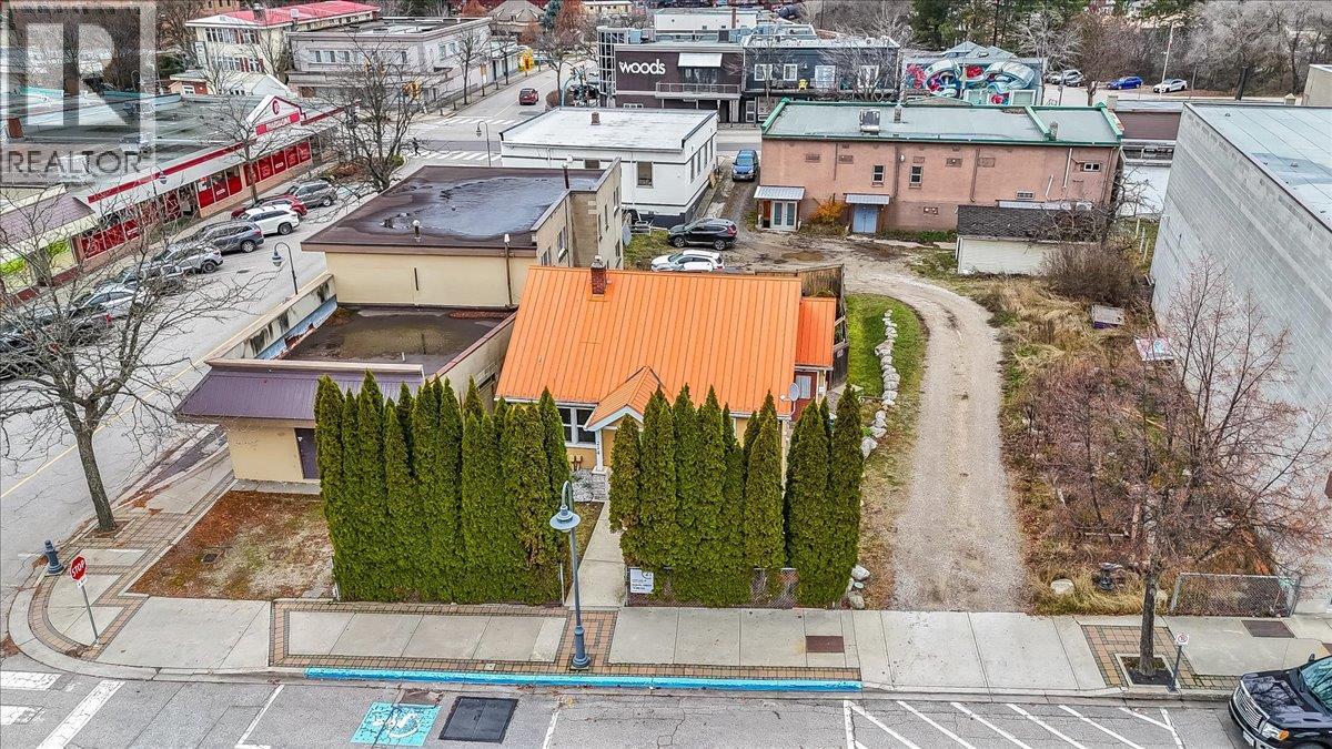 214 11th Avenue, Castlegar, British Columbia  V1N 1J2 - Photo 77 - 10369536