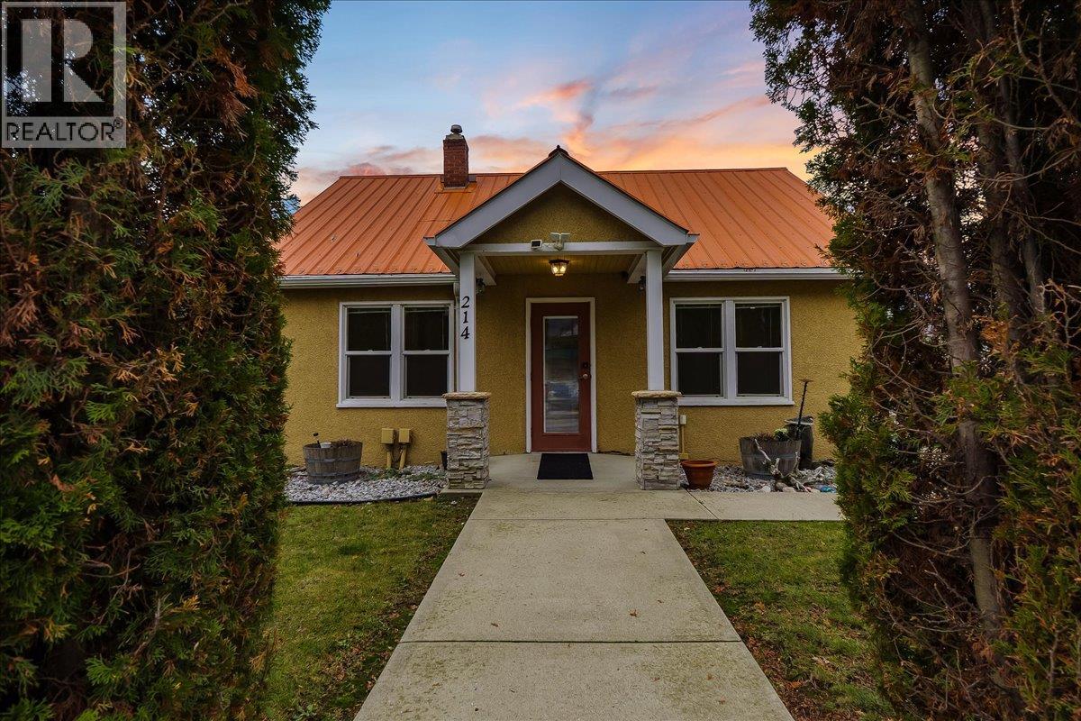 214 11th Avenue, Castlegar, British Columbia  V1N 1J2 - Photo 96 - 10369536