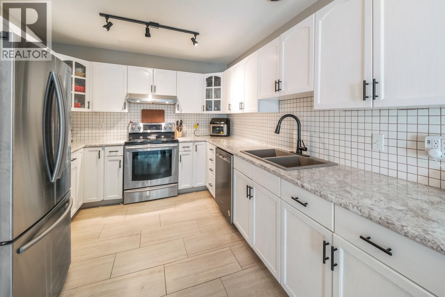 1801 53 Avenue Unit# 16, vernon, British Columbia