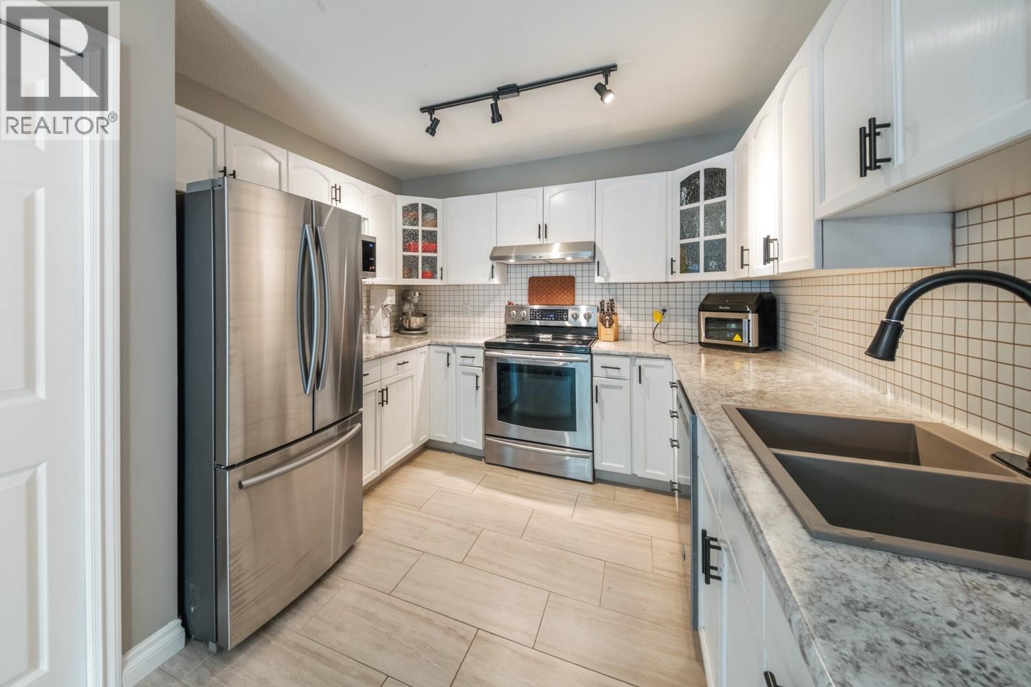1801 53 Avenue Unit# 16, Vernon, British Columbia  V1T 4E7 - Photo 6 - 10369549