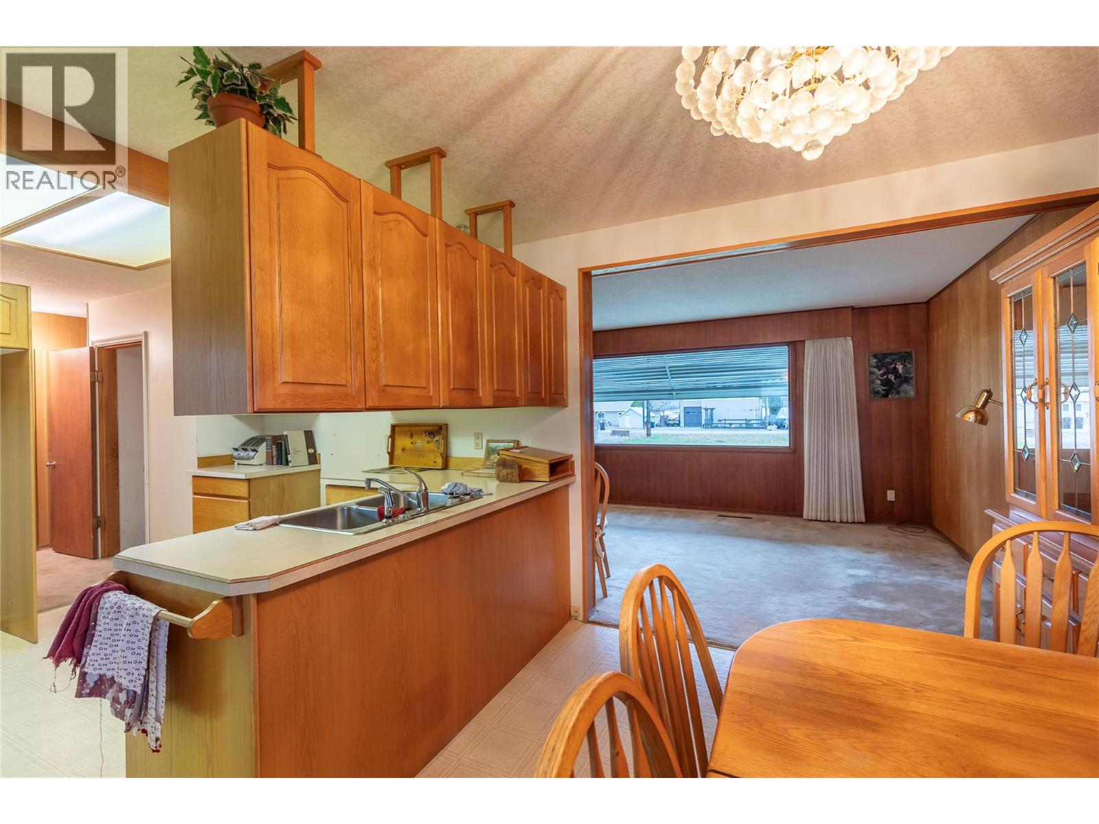 2619 Lakeshore Road, Vernon, British Columbia  V1H 1N1 - Photo 15 - 10369223
