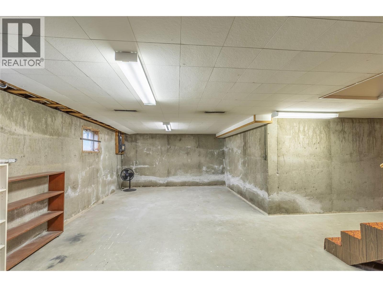 2619 Lakeshore Road, Vernon, British Columbia  V1H 1N1 - Photo 35 - 10369223