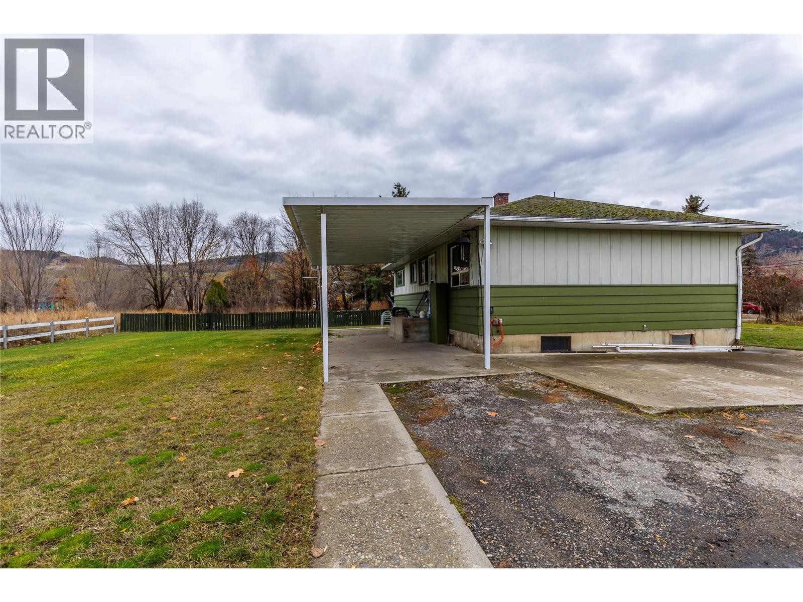 2619 Lakeshore Road, Vernon, British Columbia  V1H 1N1 - Photo 46 - 10369223