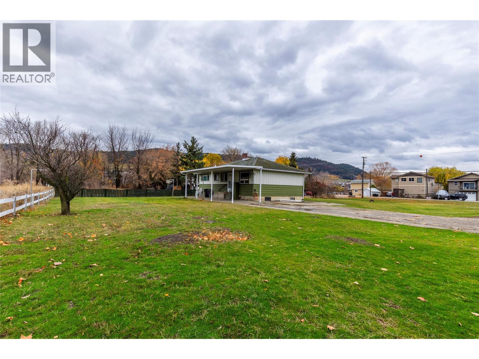 2619 Lakeshore Road, Vernon, British Columbia  V1H 1N1 - Photo 47 - 10369223