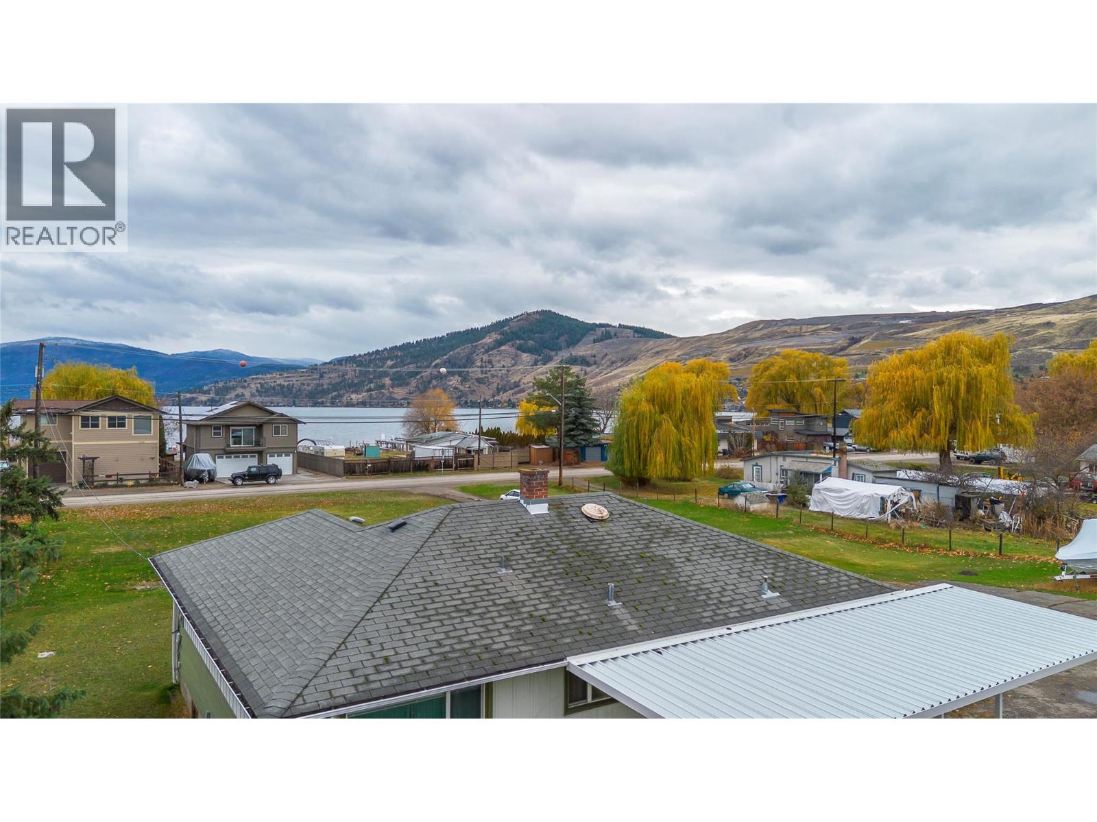 2619 Lakeshore Road, Vernon, British Columbia  V1H 1N1 - Photo 5 - 10369223