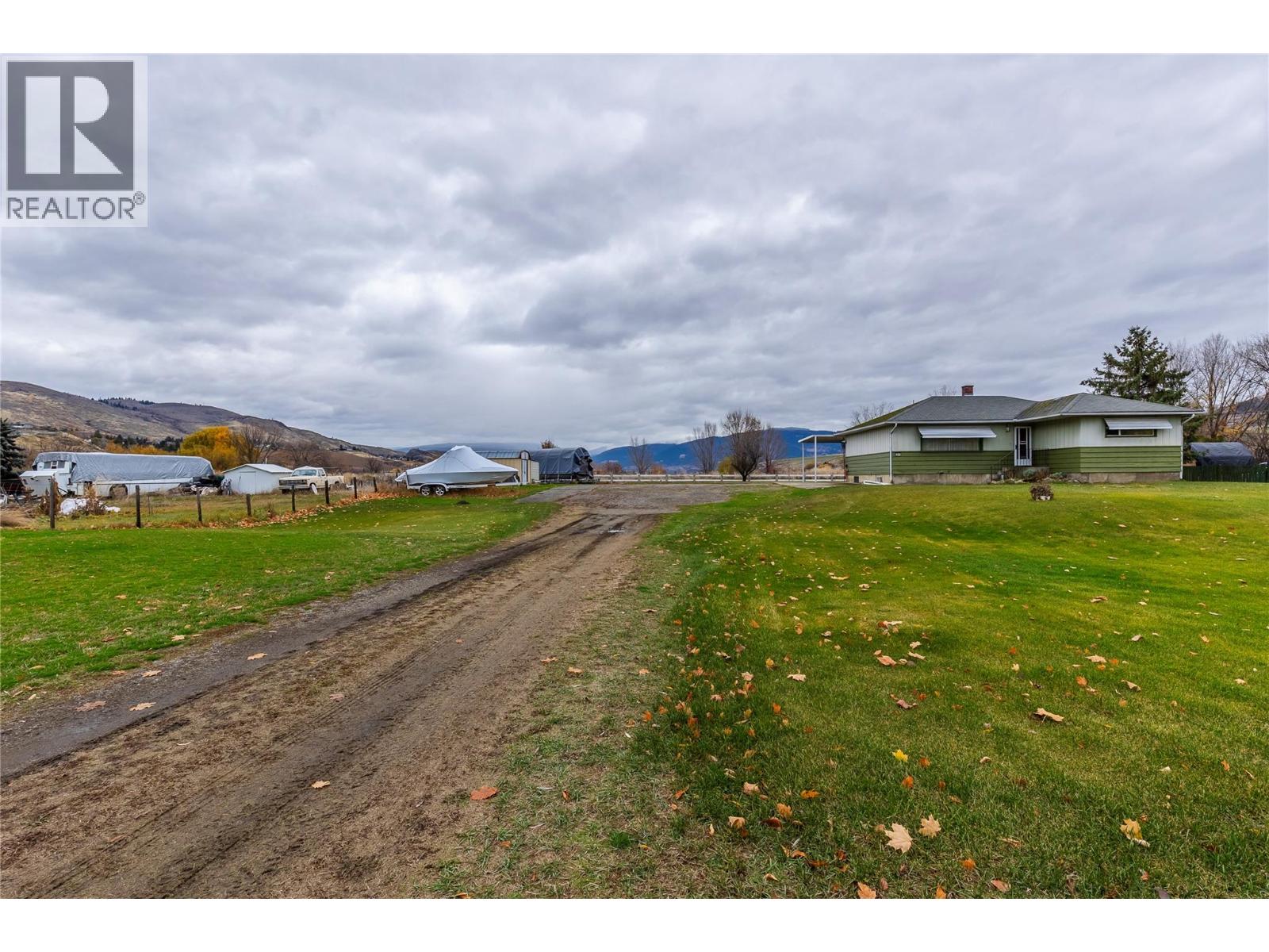 2619 Lakeshore Road, Vernon, British Columbia  V1H 1N1 - Photo 55 - 10369223