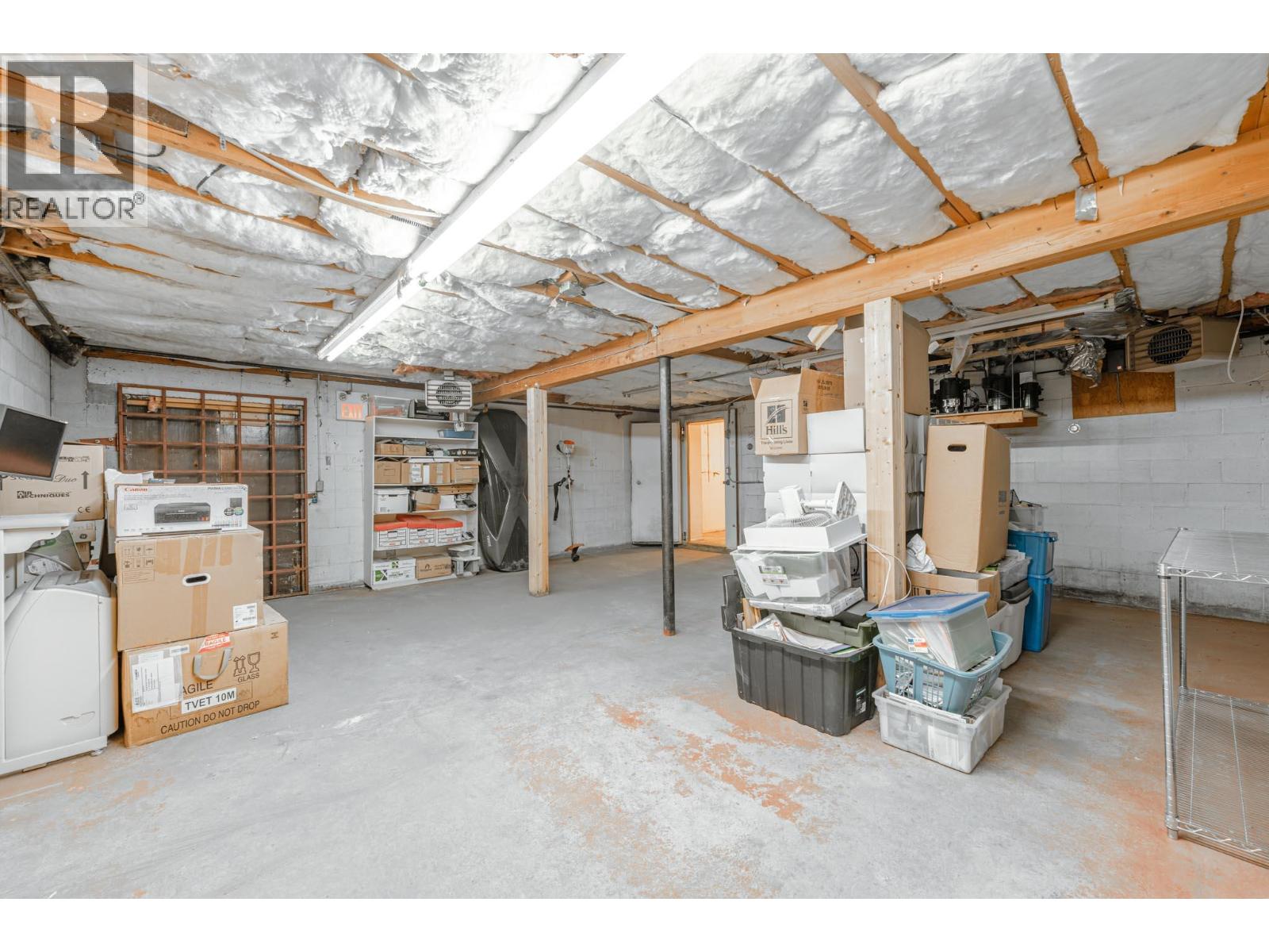 1403 Victoria Road, Revelstoke, British Columbia  V0E 2S0 - Photo 15 - 10369600