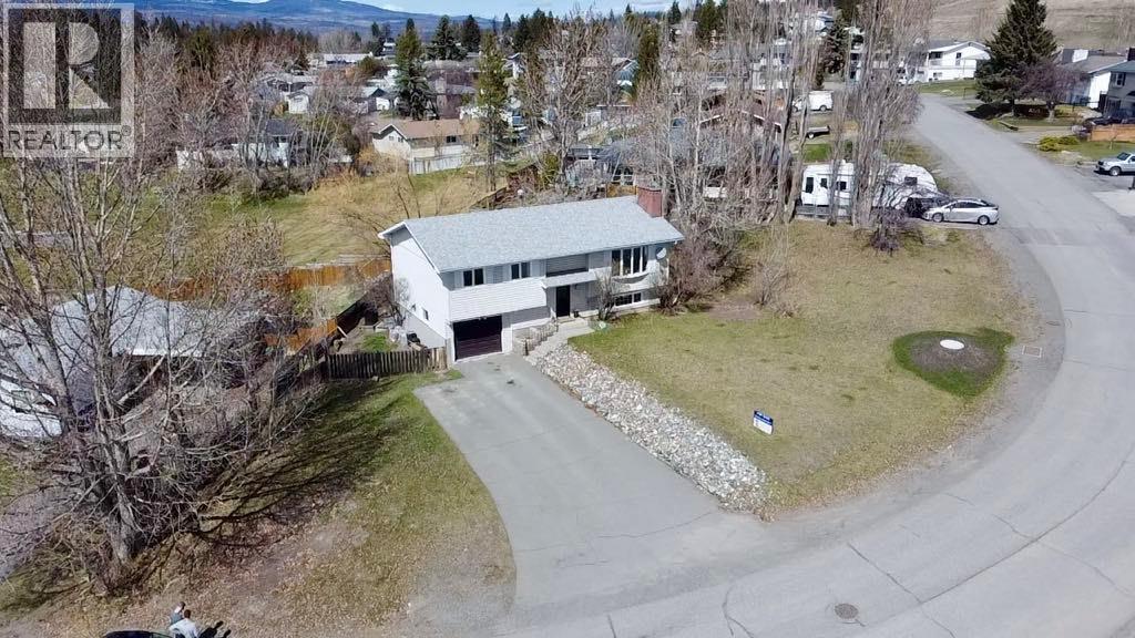 10 Beryl Drive, Logan Lake, British Columbia  V0K 1W0 - Photo 13 - 10369657