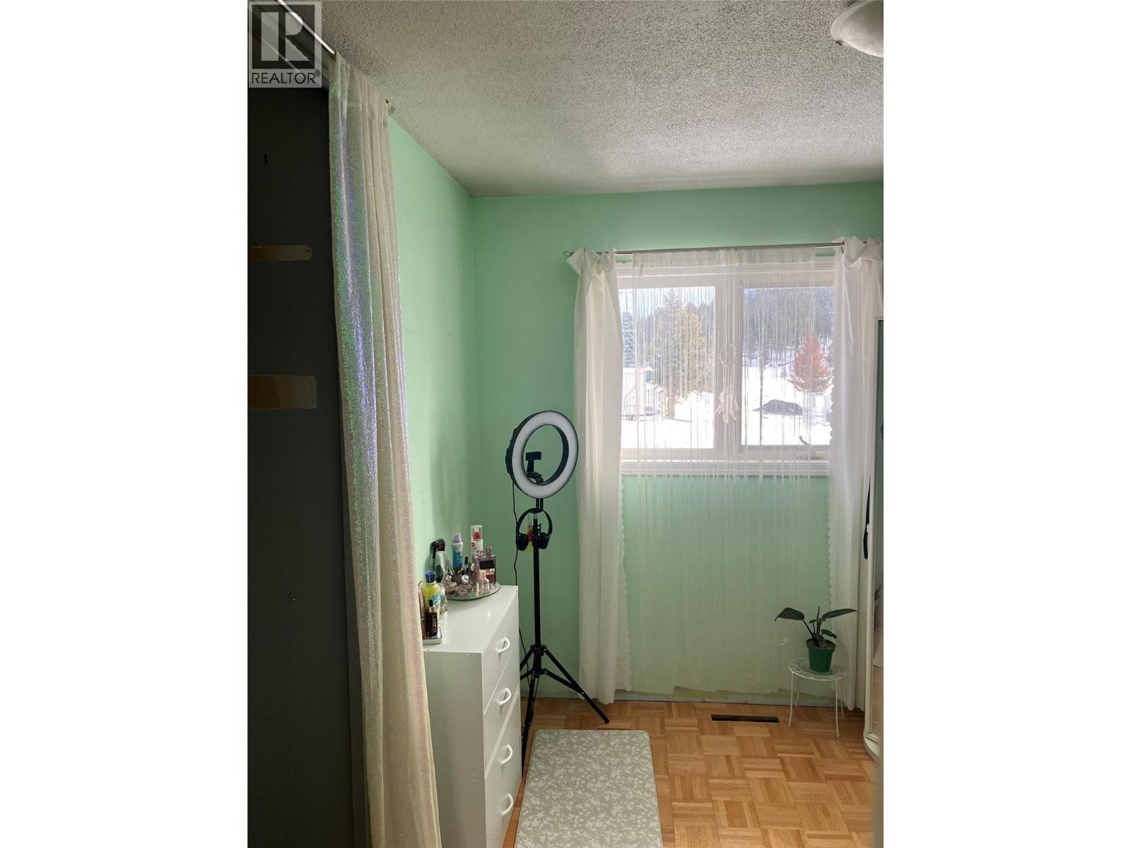 10 Beryl Drive, Logan Lake, British Columbia  V0K 1W0 - Photo 24 - 10369657