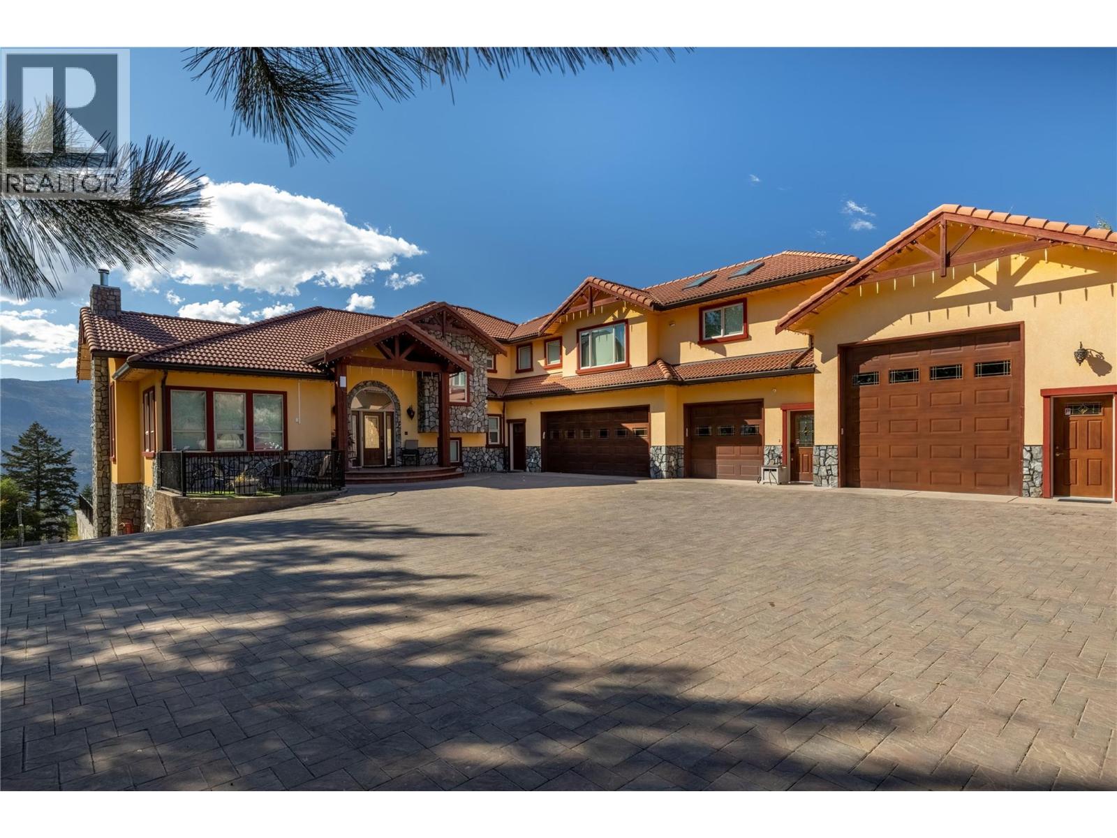 1727 Davidson Road, lake country, British Columbia