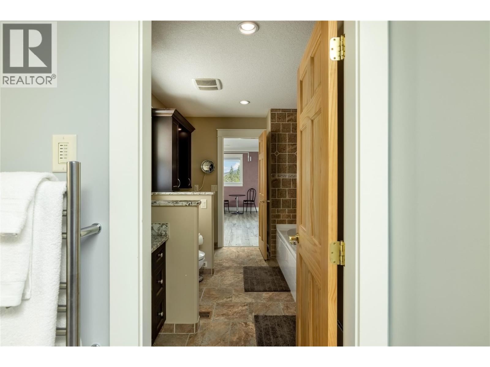1727 Davidson Road, Lake Country, British Columbia  V4V 1J9 - Photo 42 - 10367014
