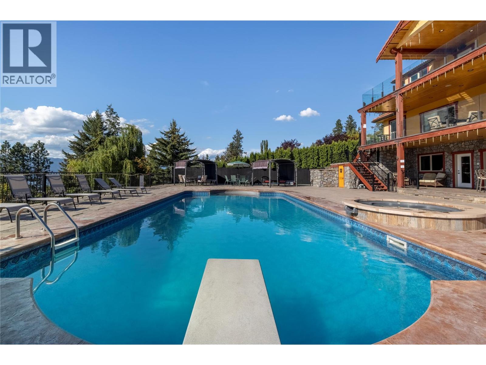 1727 Davidson Road, Lake Country, British Columbia  V4V 1J9 - Photo 5 - 10367014