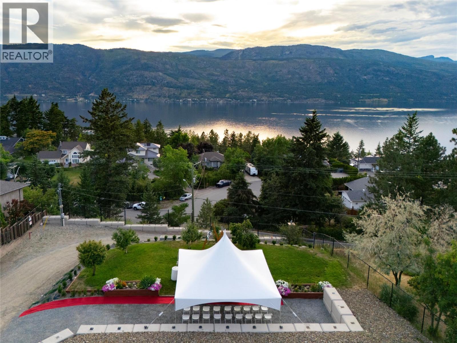 1727 Davidson Road, Lake Country, British Columbia  V4V 1J9 - Photo 57 - 10367014