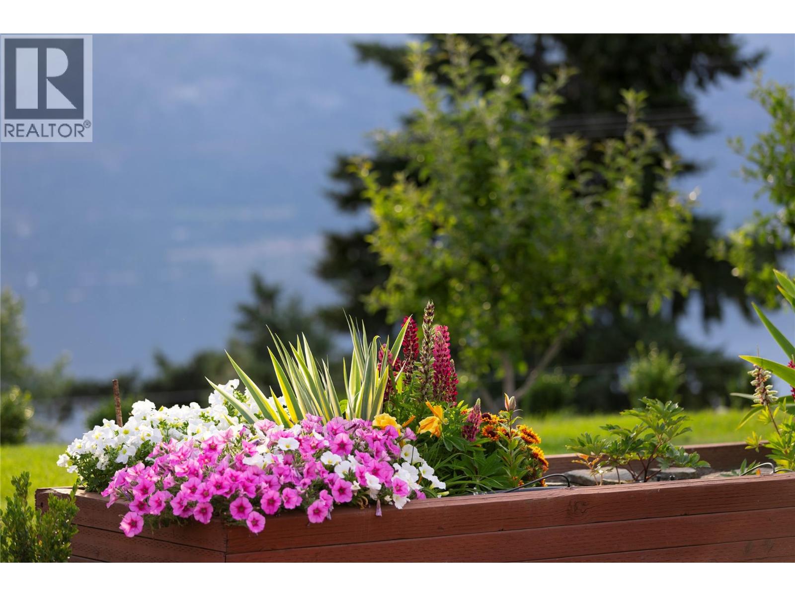 1727 Davidson Road, Lake Country, British Columbia  V4V 1J9 - Photo 65 - 10367014