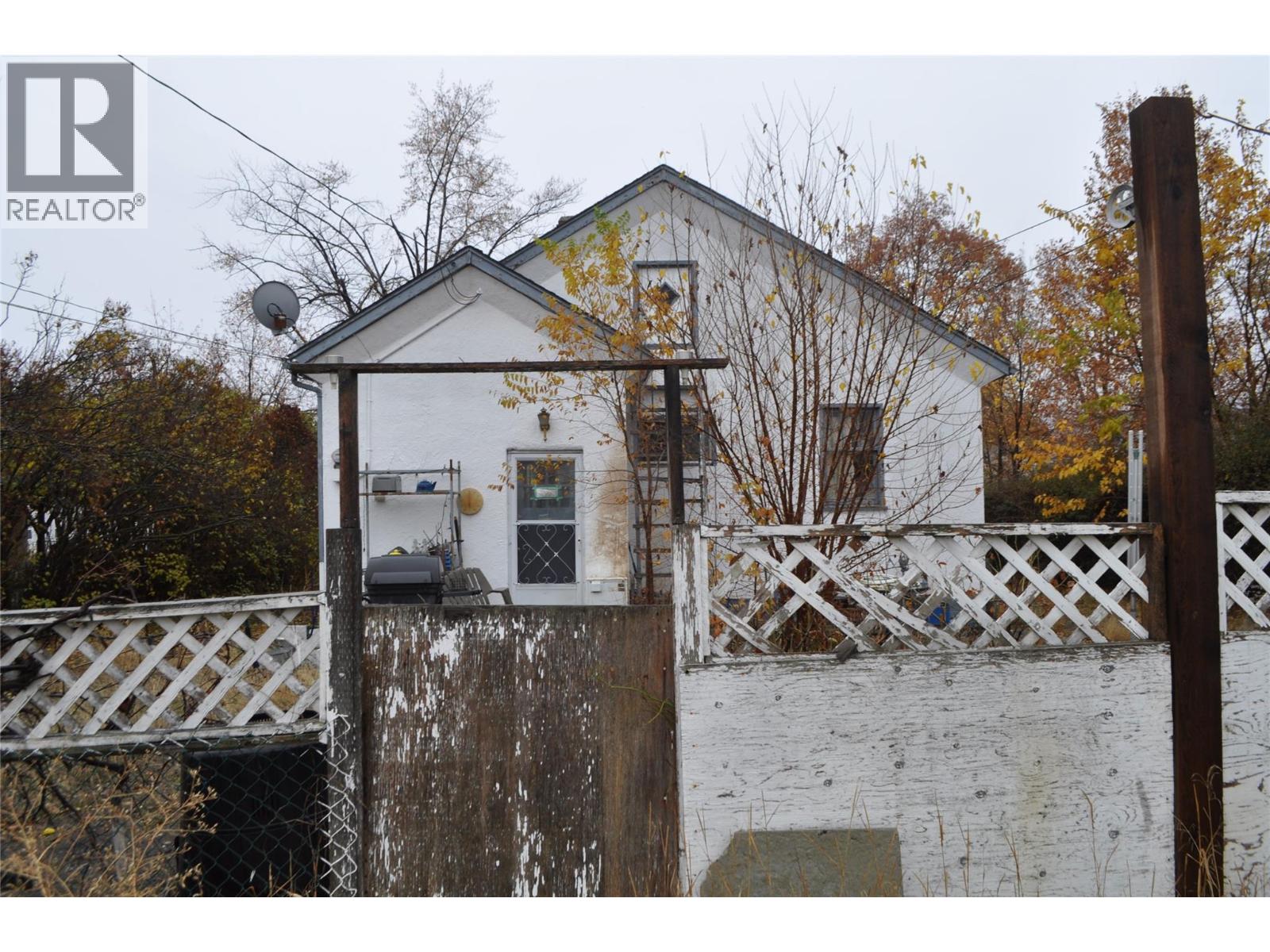 8510 72 Avenue, Osoyoos, British Columbia  V0H 1V0 - Photo 2 - 10369605