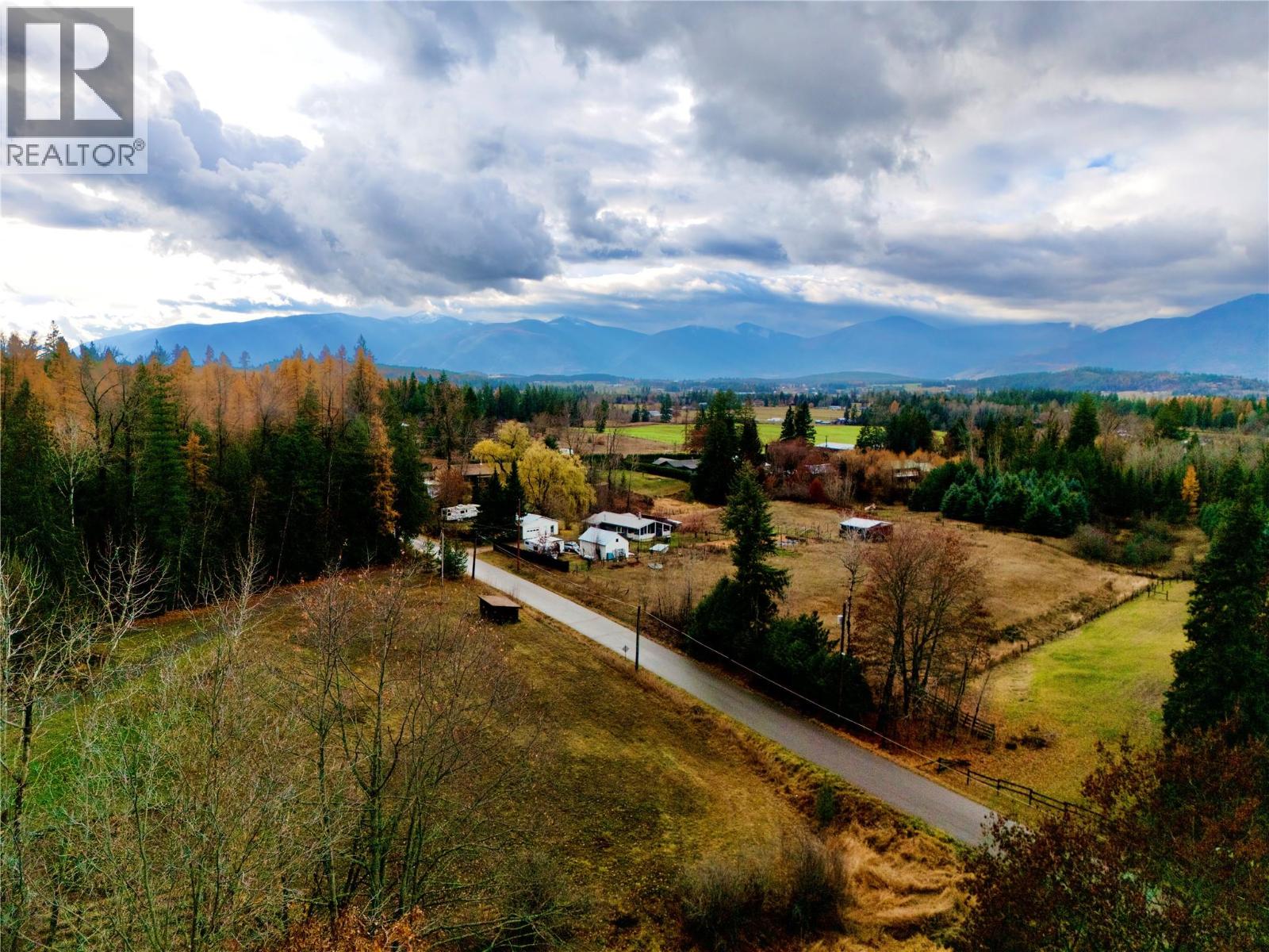 4638 Samuelson Road, Canyon, British Columbia  V0B 1C1 - Photo 27 - 10369402