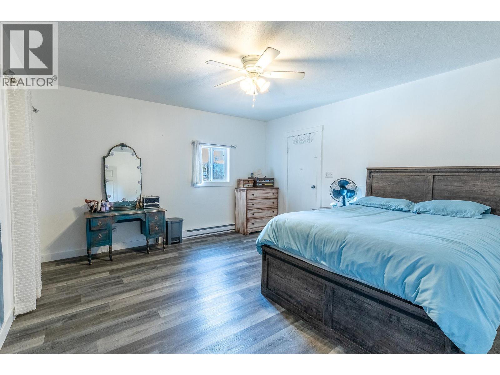 4638 Samuelson Road, Canyon, British Columbia  V0B 1C1 - Photo 8 - 10369402